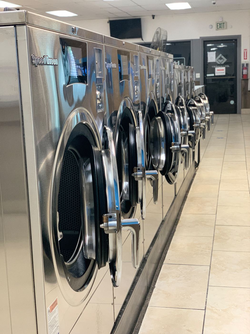 Self-Service at Joy Laundry